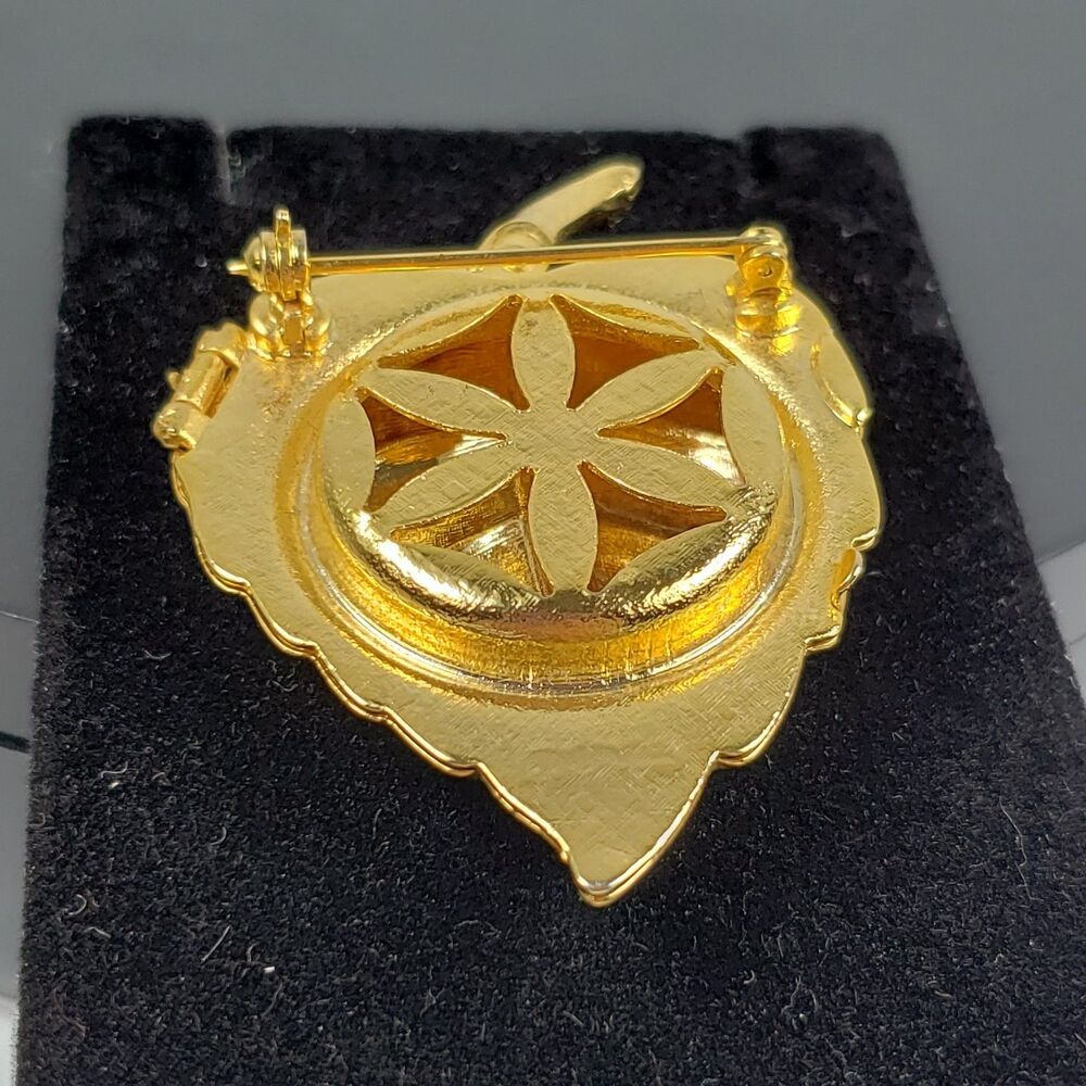 Vintage 1960s AVON Goldtone Faux Pearl On Leaf Creme Perfume Brooch (No Perfume) - Picture 14 of 16